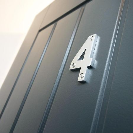 Modern Guesthouse, Fast Wi-Fi, Street Free Parking, Central, Fully Equipped Кардиф Екстериор снимка